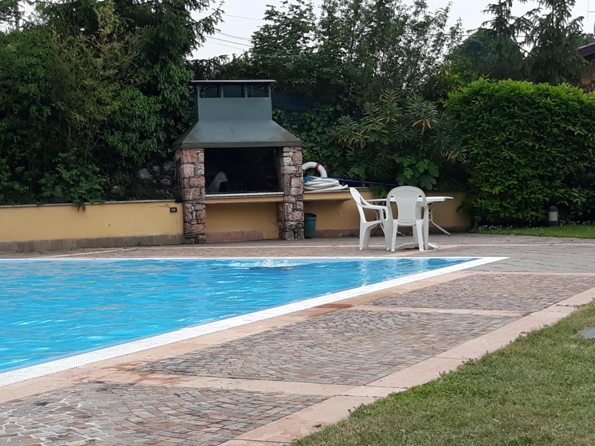 Apartment Claudia Малчезине Екстериор снимка